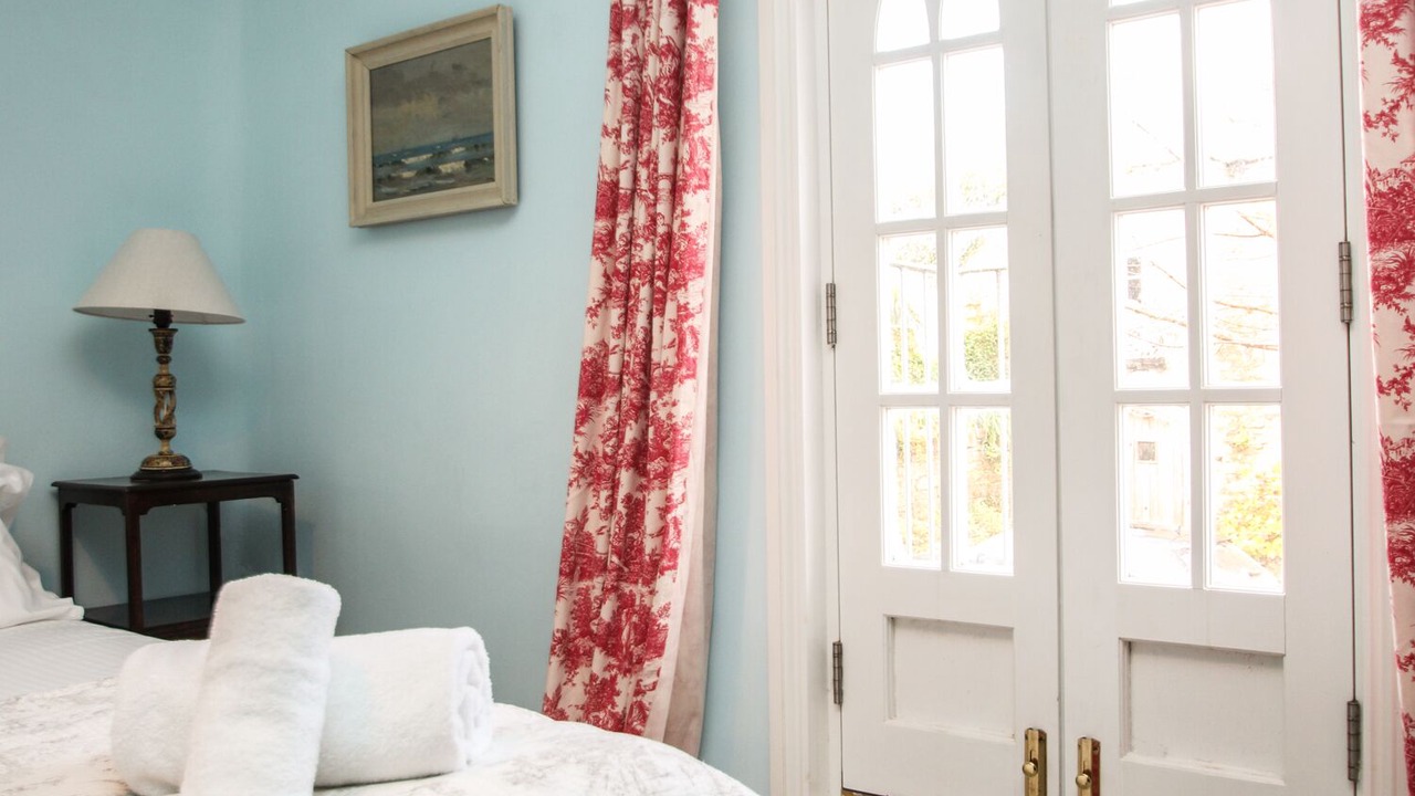 Photo of Bedroom in Chysauster