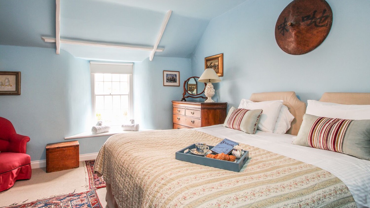 Photo of Bedroom in Chysauster