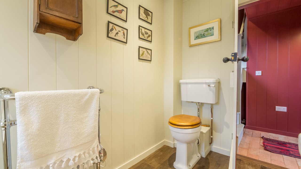 Photo of Bathroom in Saxmundham