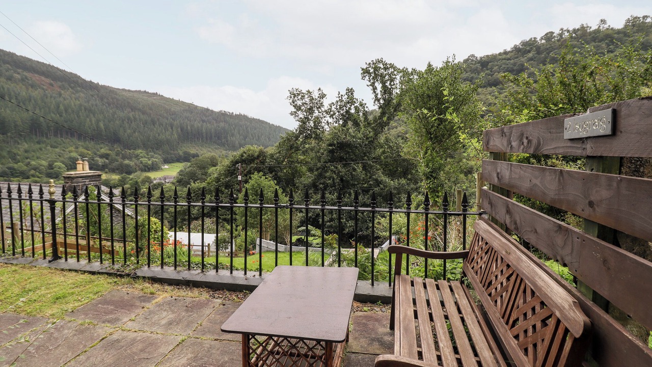 Photo of Patio Balcony in Corris