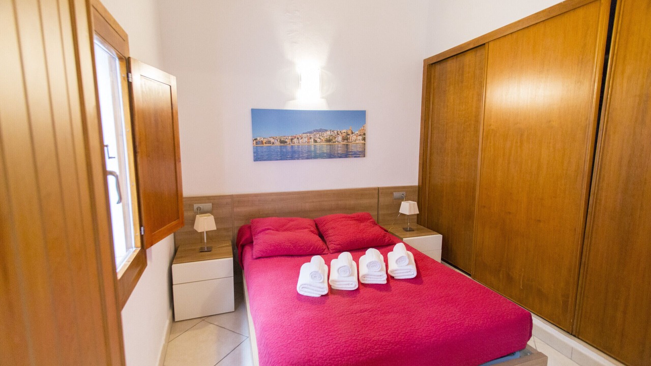 Photo of Bedroom in Old Town