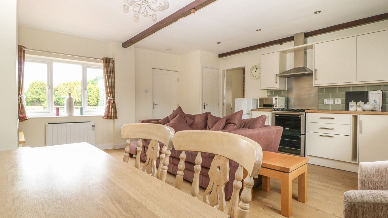 Photo of Others in Storwood