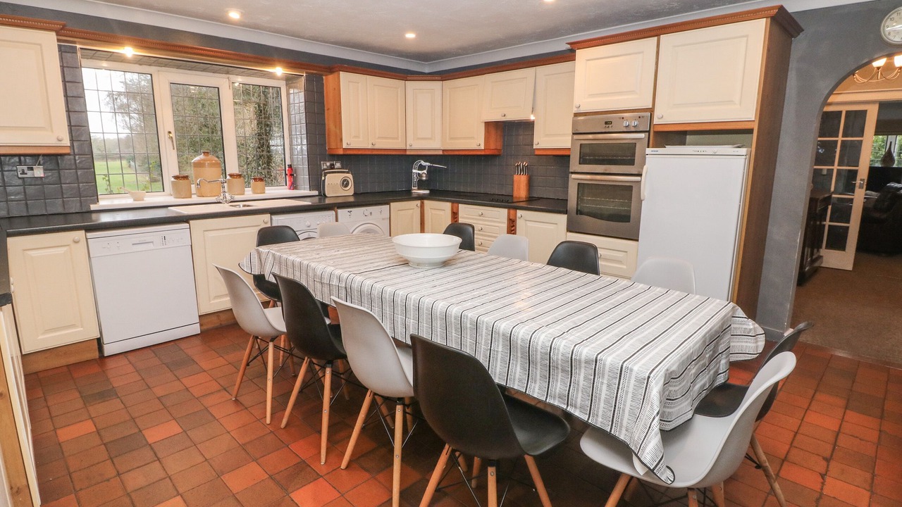 Photo of Kitchen in Farley