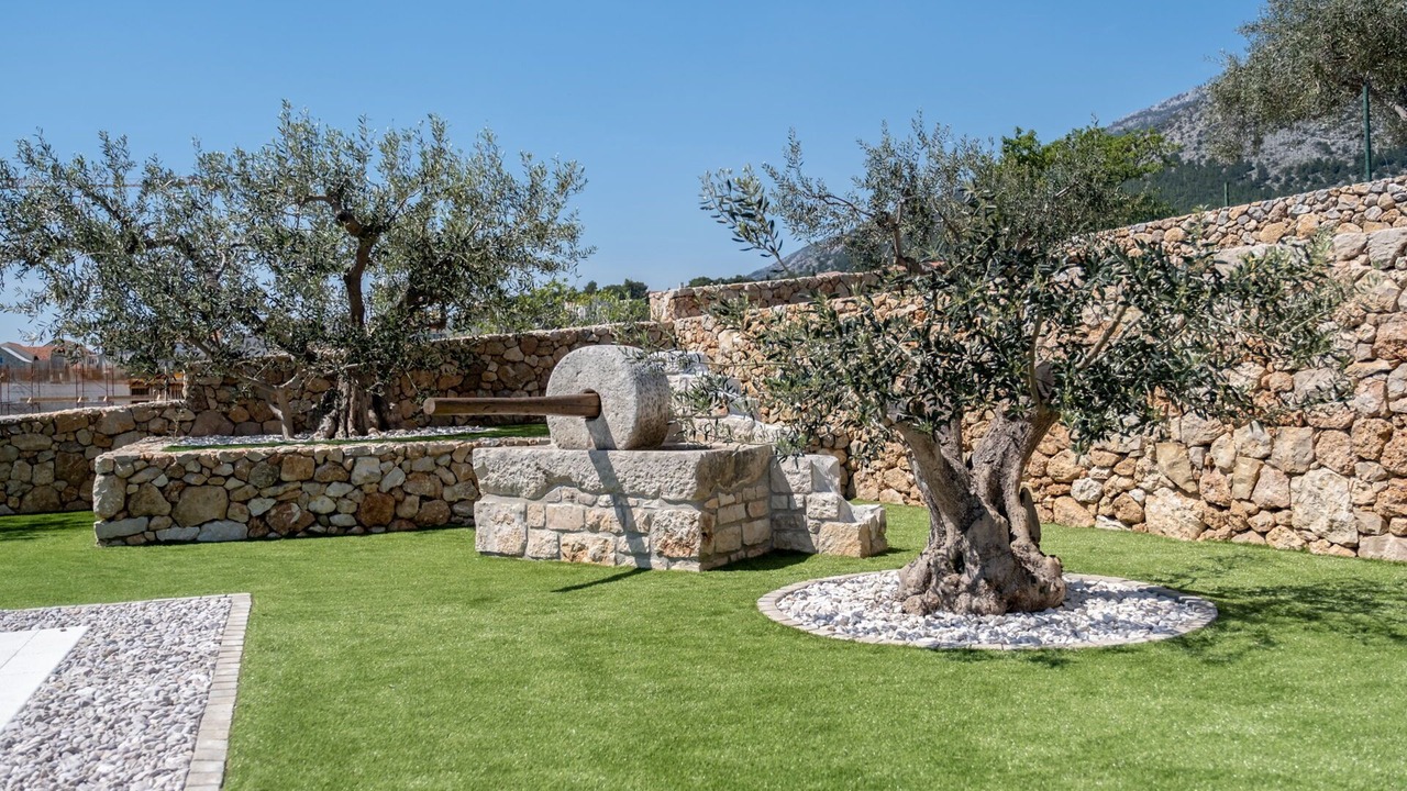 Photo of Outdoor in Bol