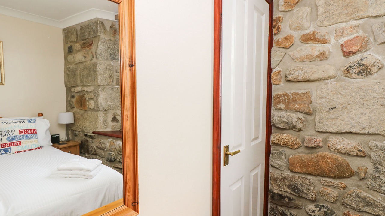 Photo of Bedroom in Chysauster