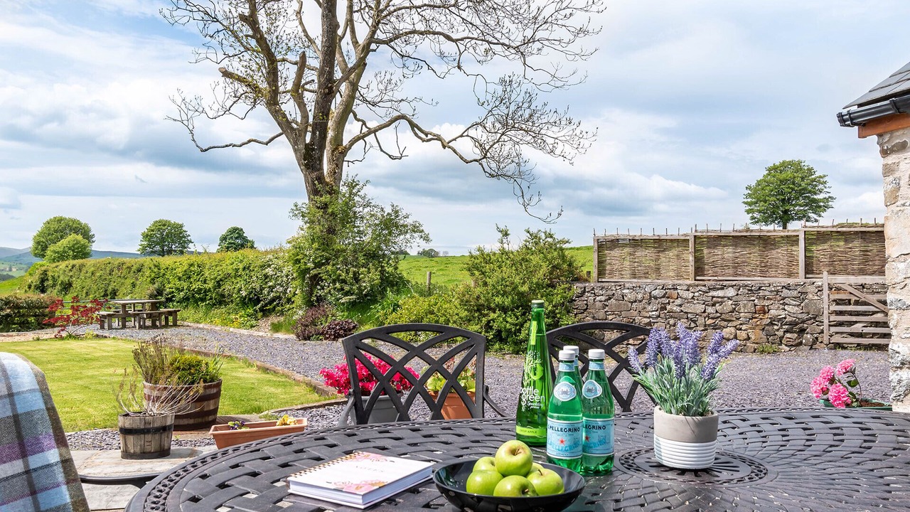 Photo of Outdoor in Derwen