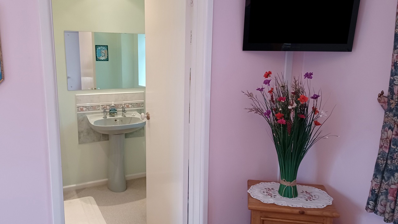 Photo of Bathroom in North Brewham