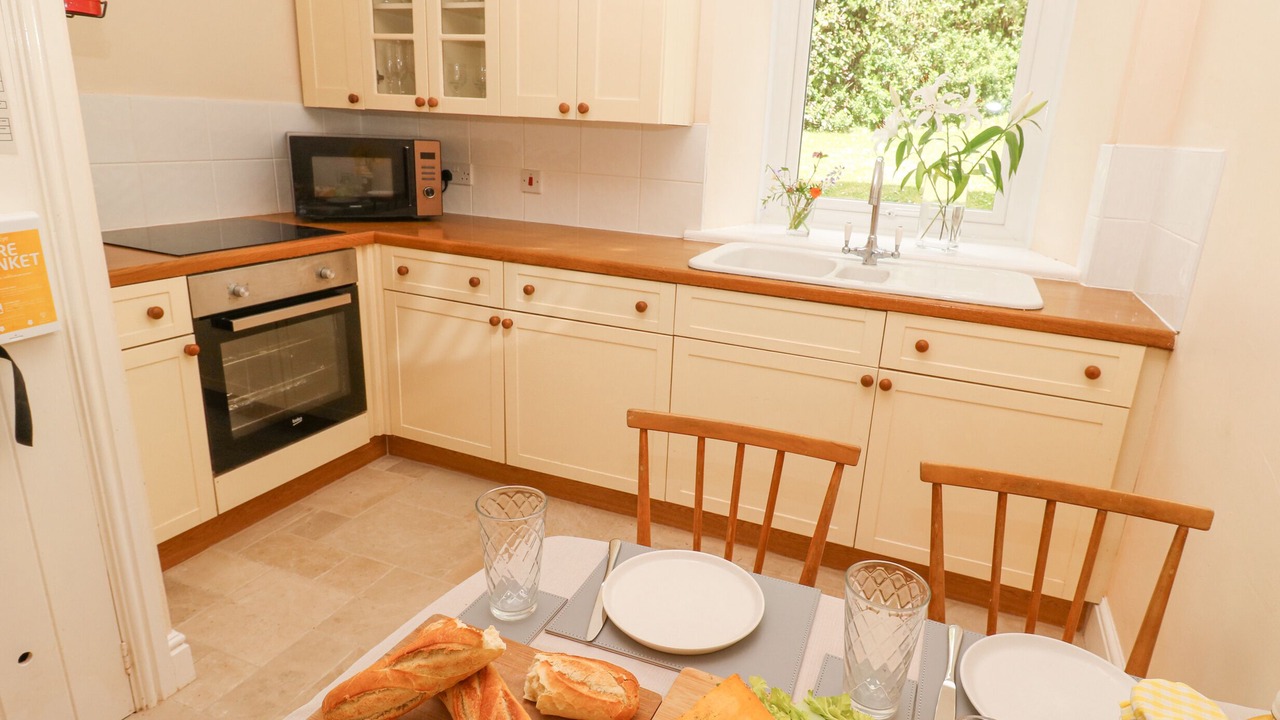 Photo of Kitchen in Coverack