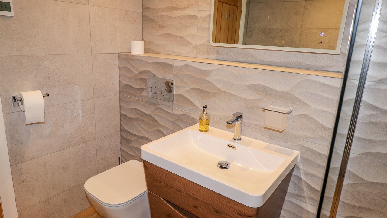 Photo of Bathroom in Waterhead