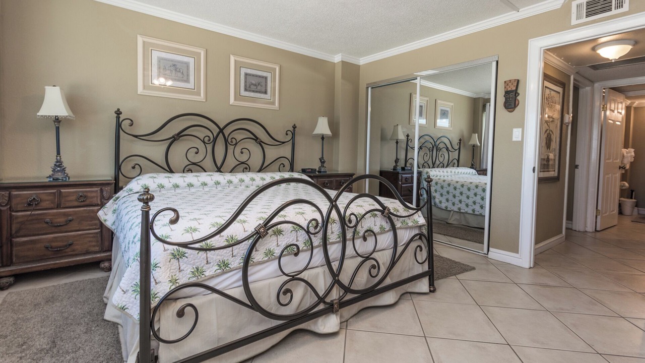 Photo of Bedroom in Gulf Lagoon Beach