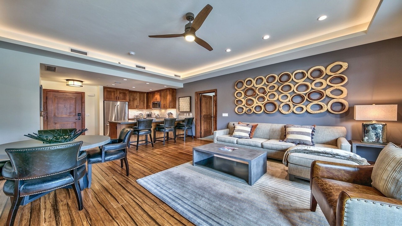 Photo of Livingroom in Lakeside Park