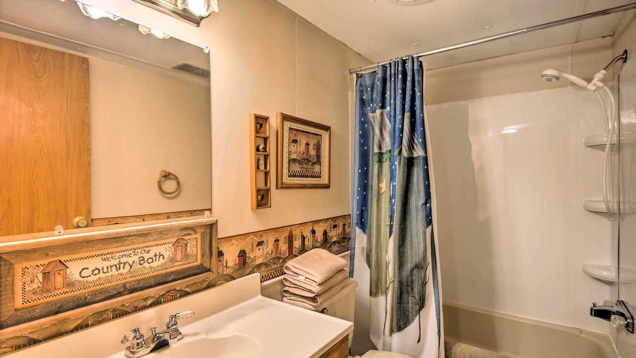 Photo of Bathroom in Canadian