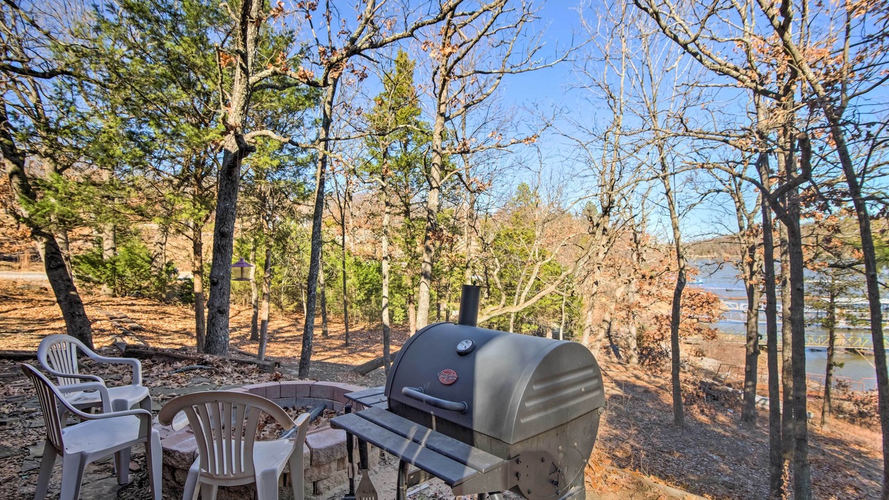 Photo of Outdoor in Canadian