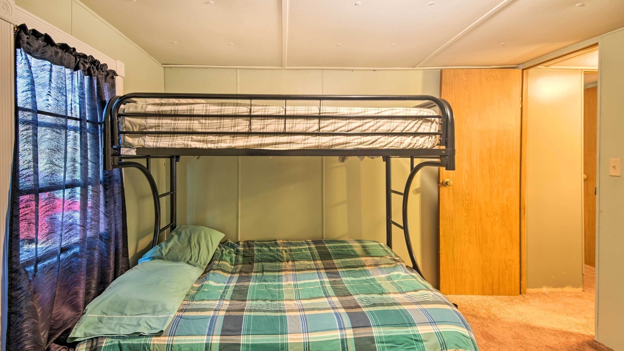 Photo of Bedroom in Canadian