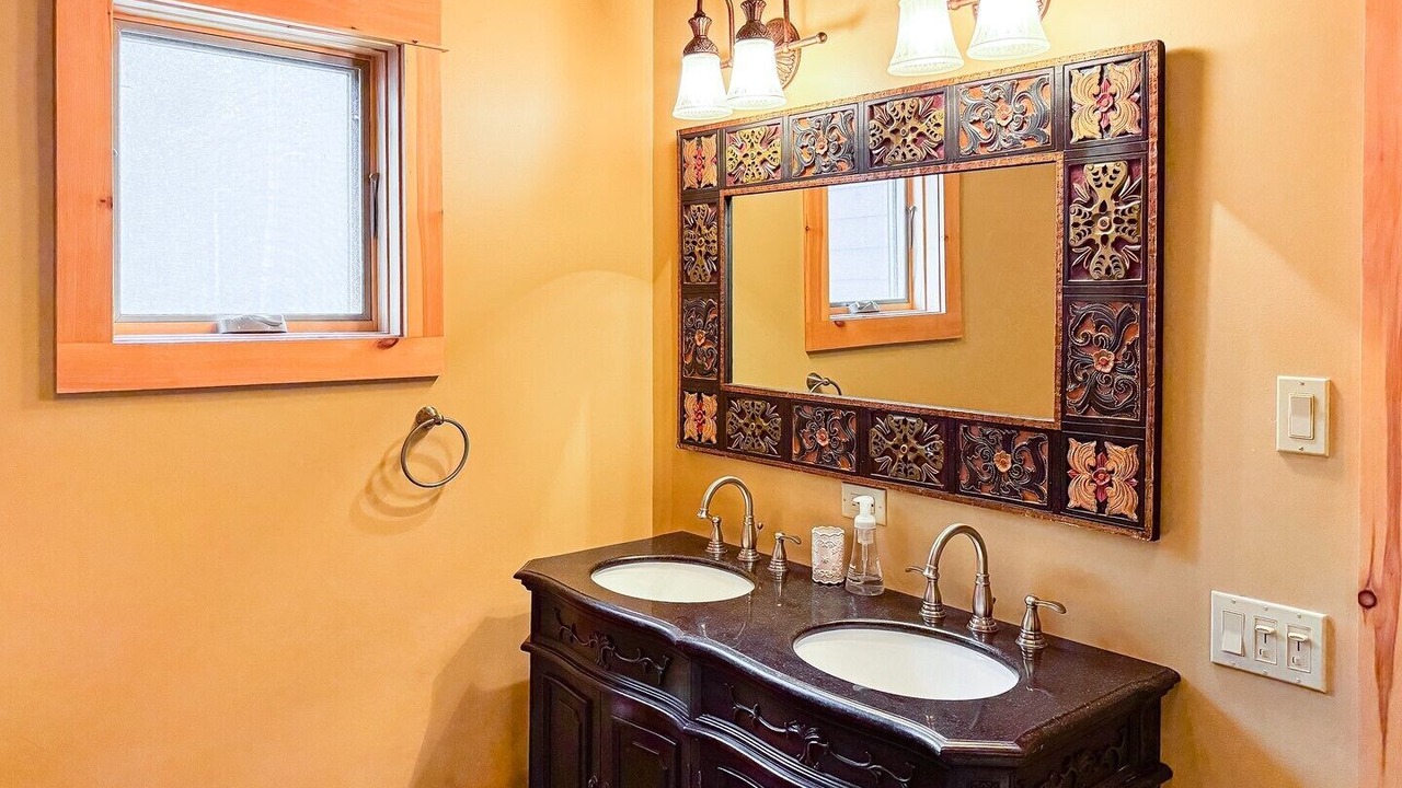 Photo of Bathroom in Inlet