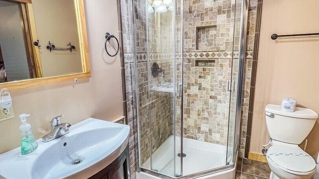 Photo of Bathroom in Inlet