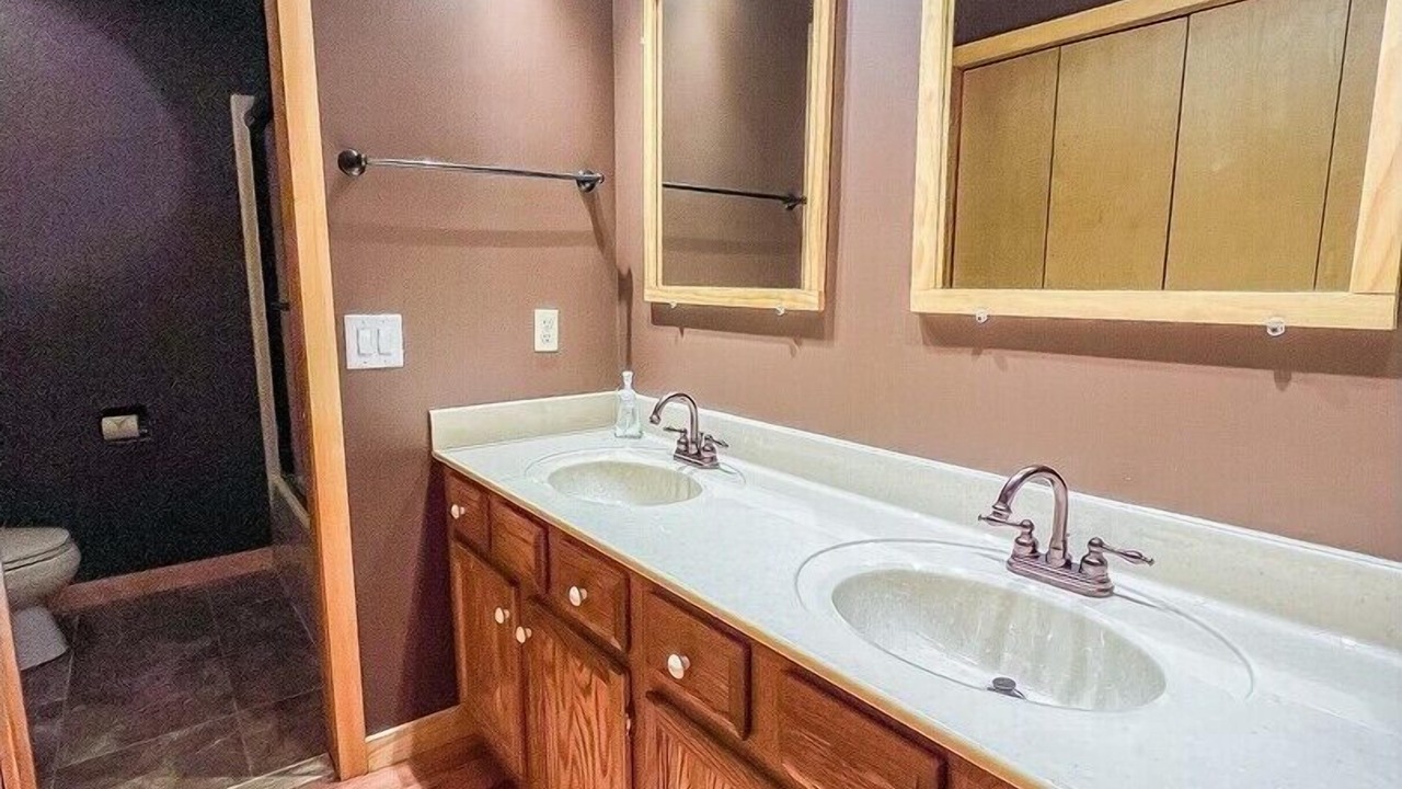 Photo of Bathroom in Inlet