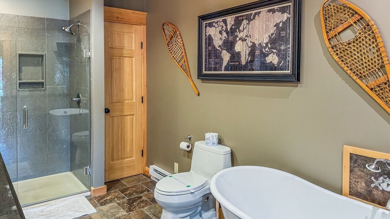 Photo of Bathroom in Inlet