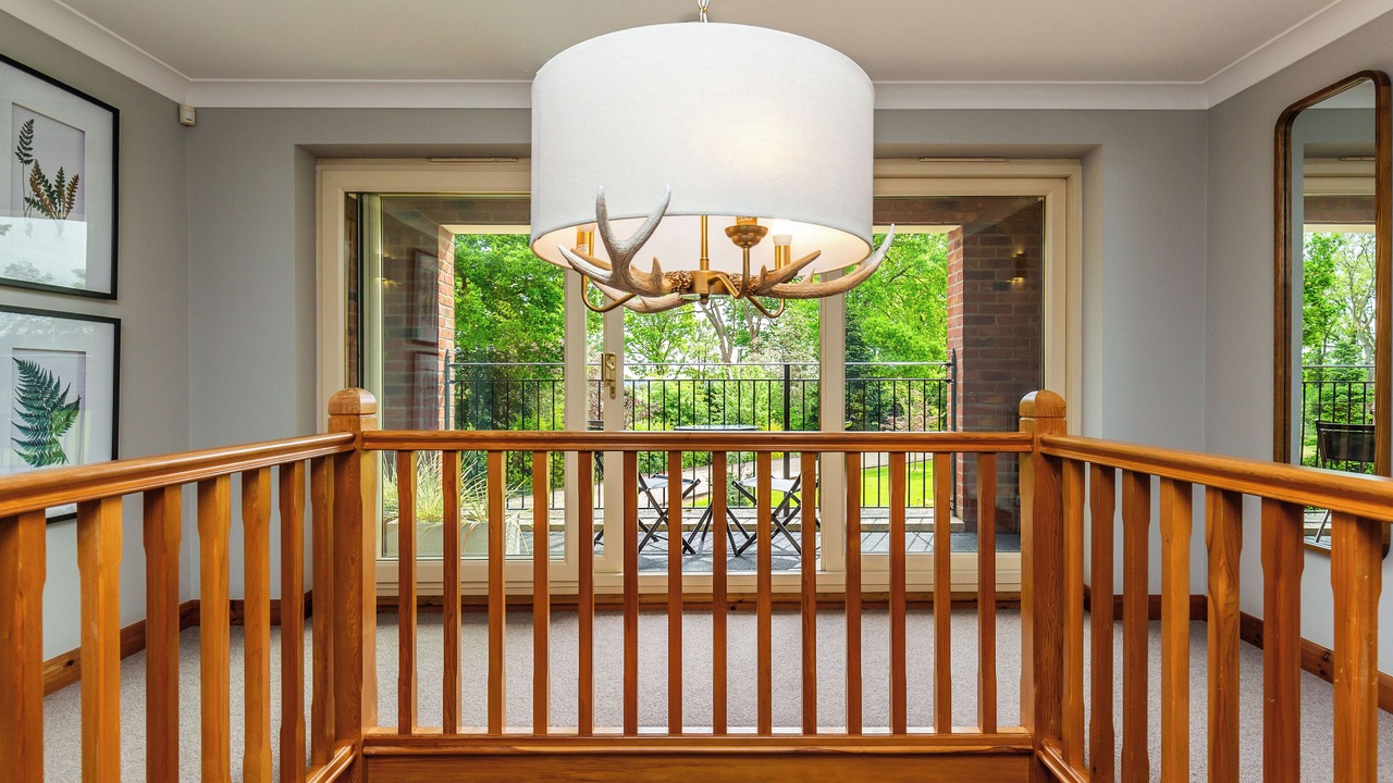 Photo of Others in Lincoln