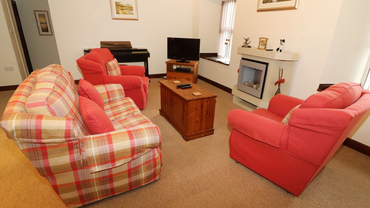 Photo of Livingroom in Staveley