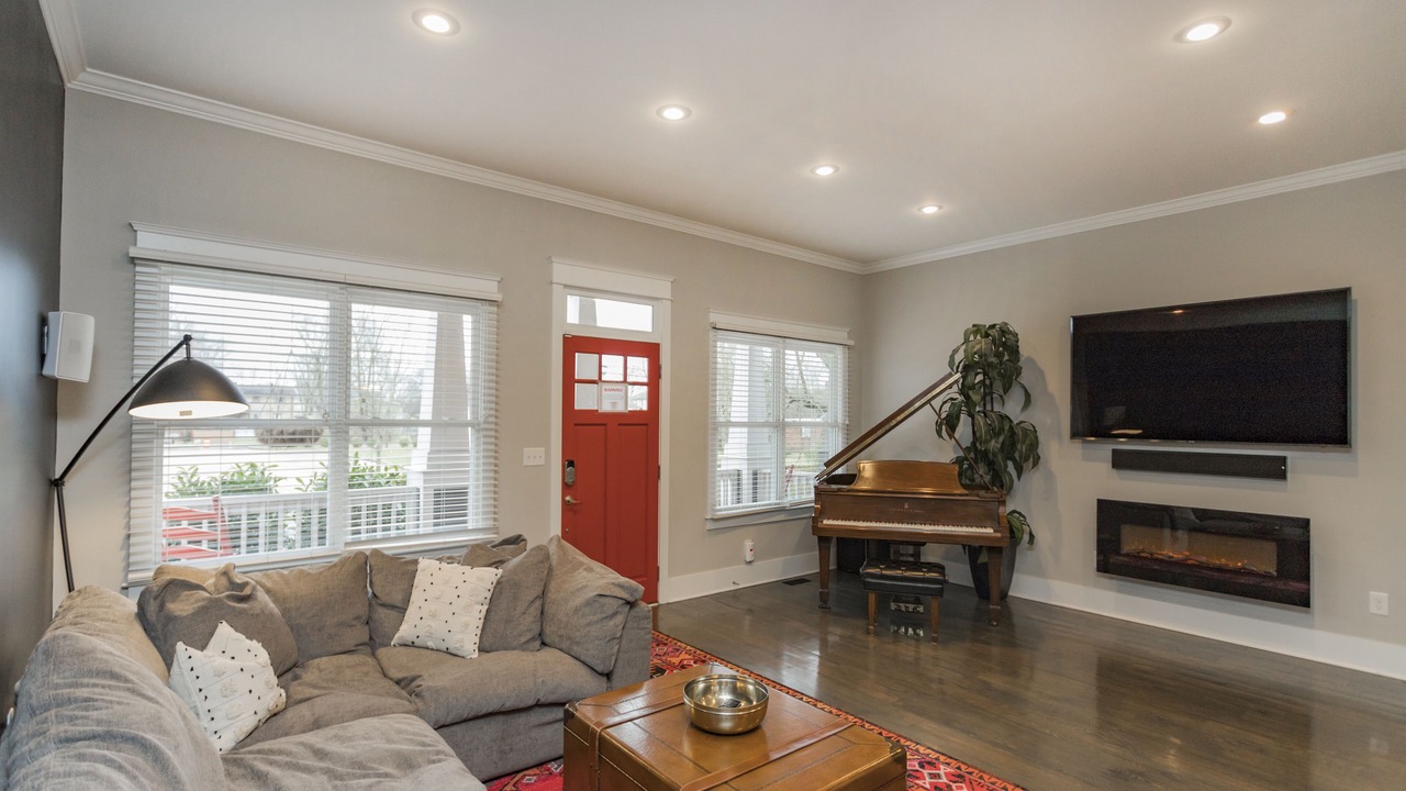 Photo of Livingroom in McFerrin Park