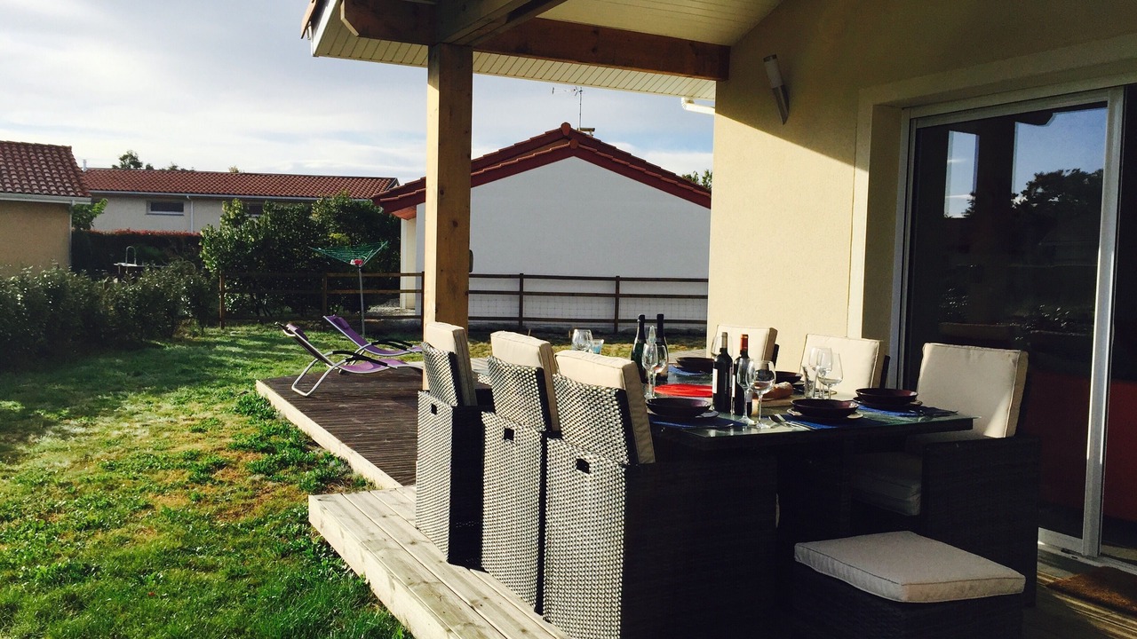 Photo of Outdoor in Bias