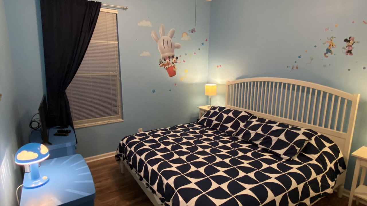 Photo of Bedroom in Windsor Palms