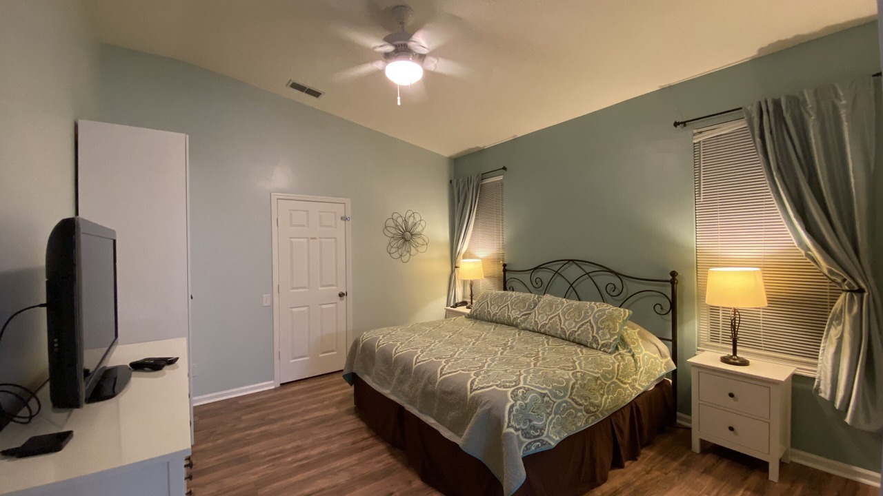 Photo of Bedroom in Windsor Palms