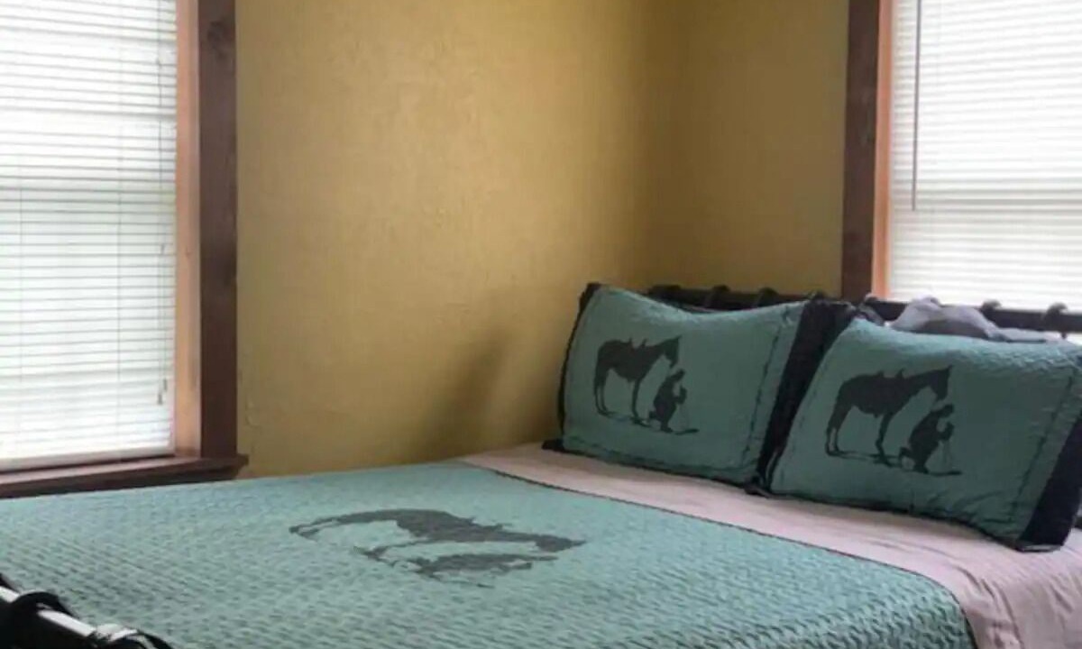 Photo of Bedroom in Lawton