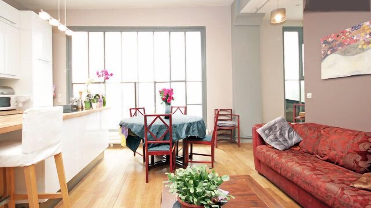Photo of Livingroom in Quartier des Grandes-Carrieres