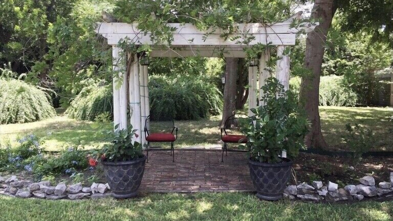 Photo of Outdoor in Harlandale