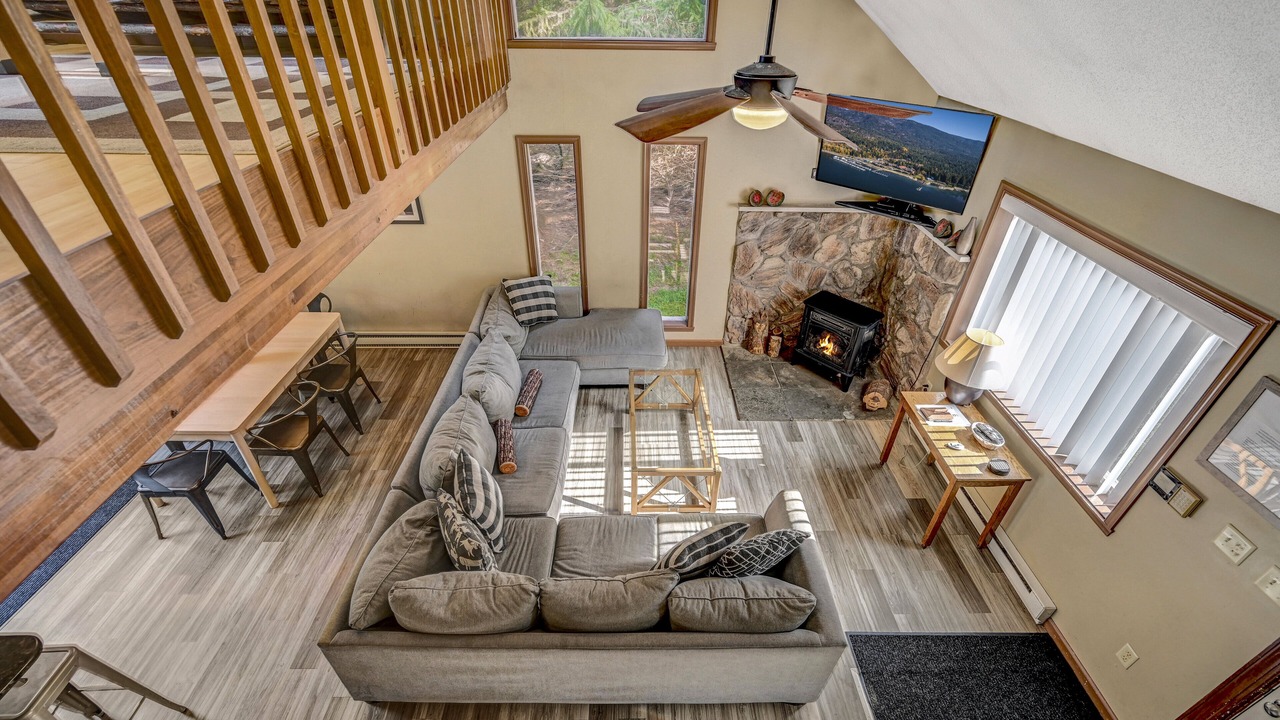 Photo of Livingroom in Albrightsville