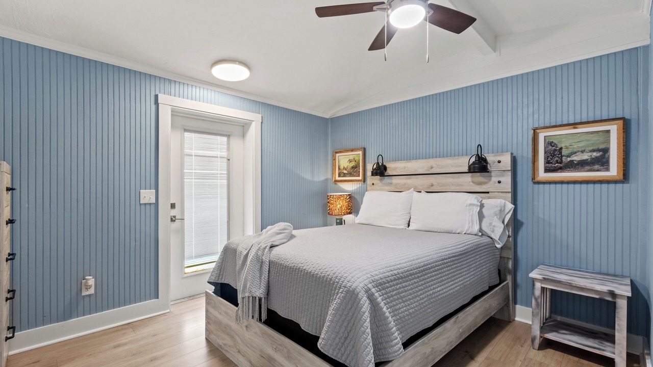 Photo of Bedroom in Steinhatchee