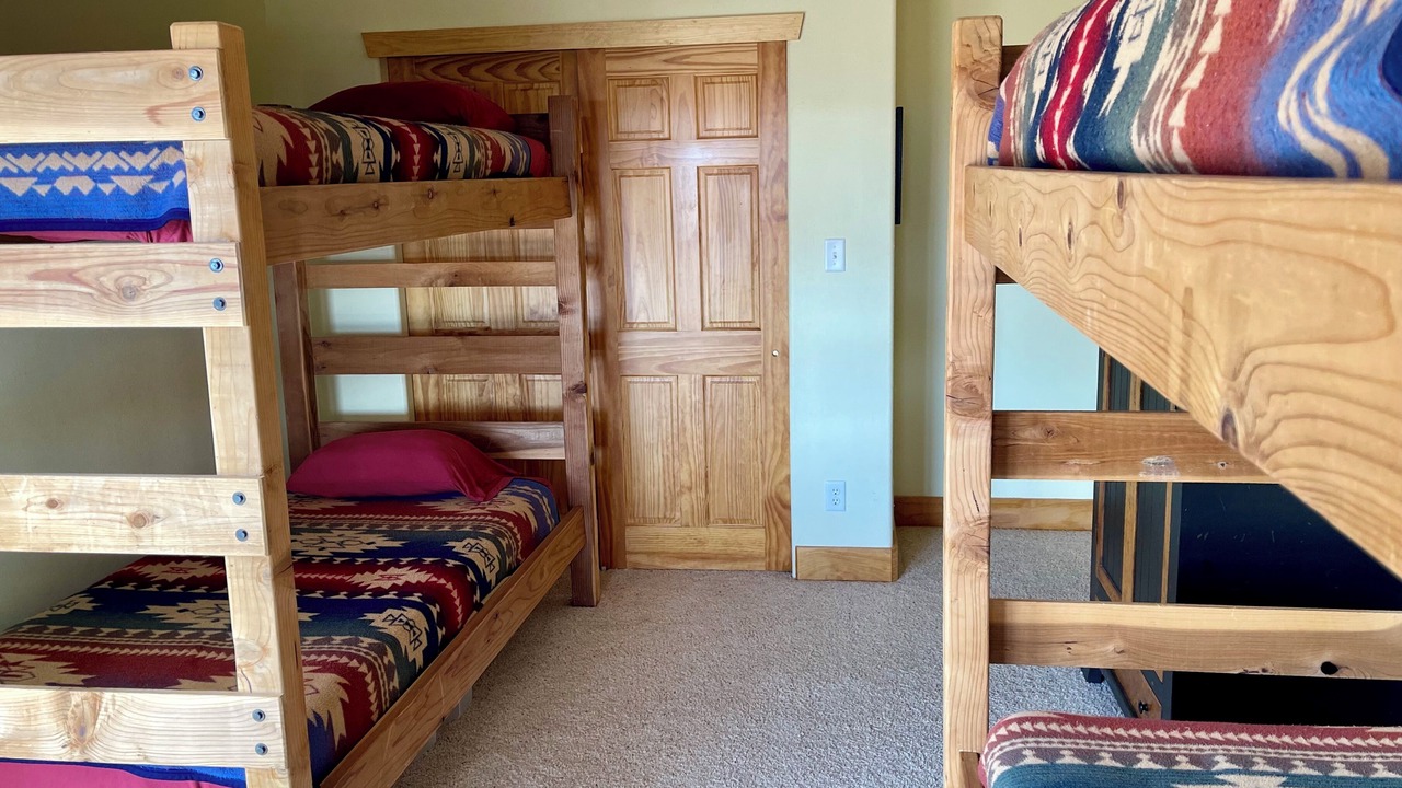 Photo of Others in Alcova