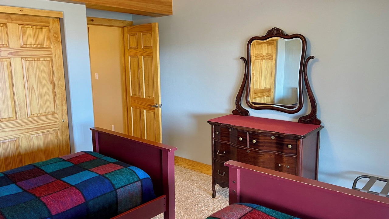 Photo of Others in Alcova