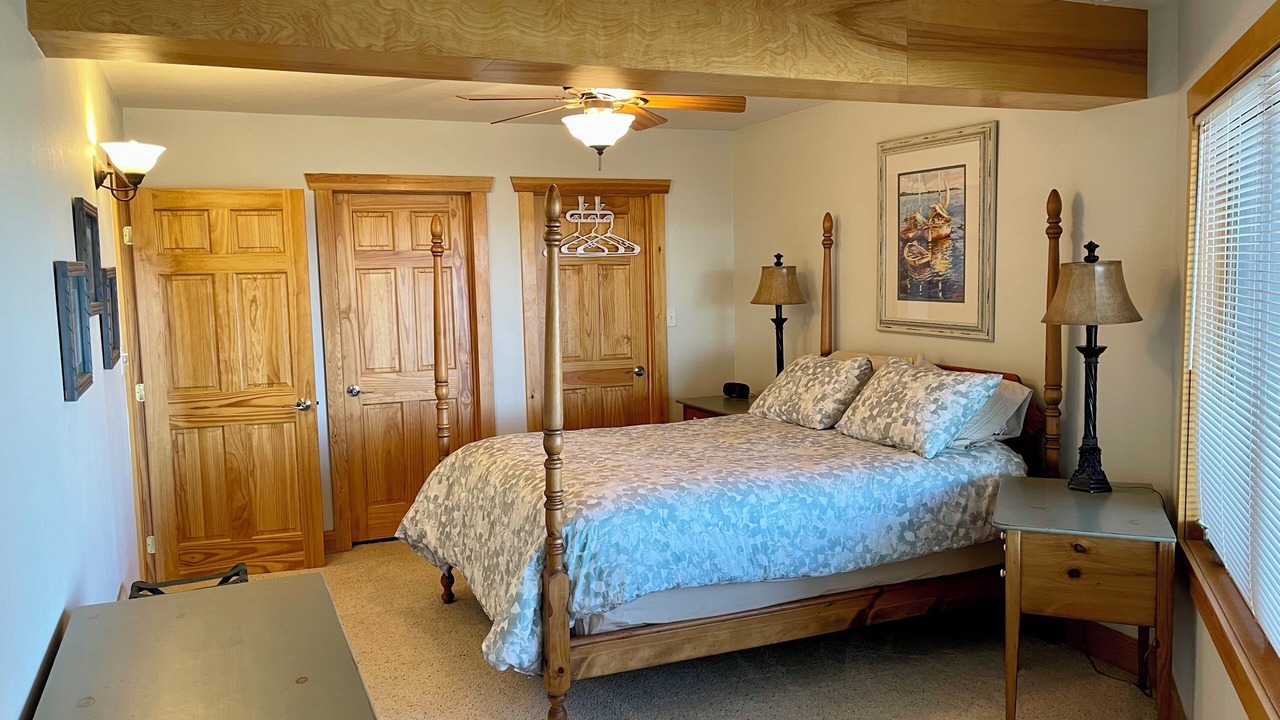 Photo of Others in Alcova