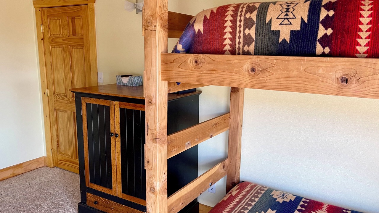 Photo of Others in Alcova