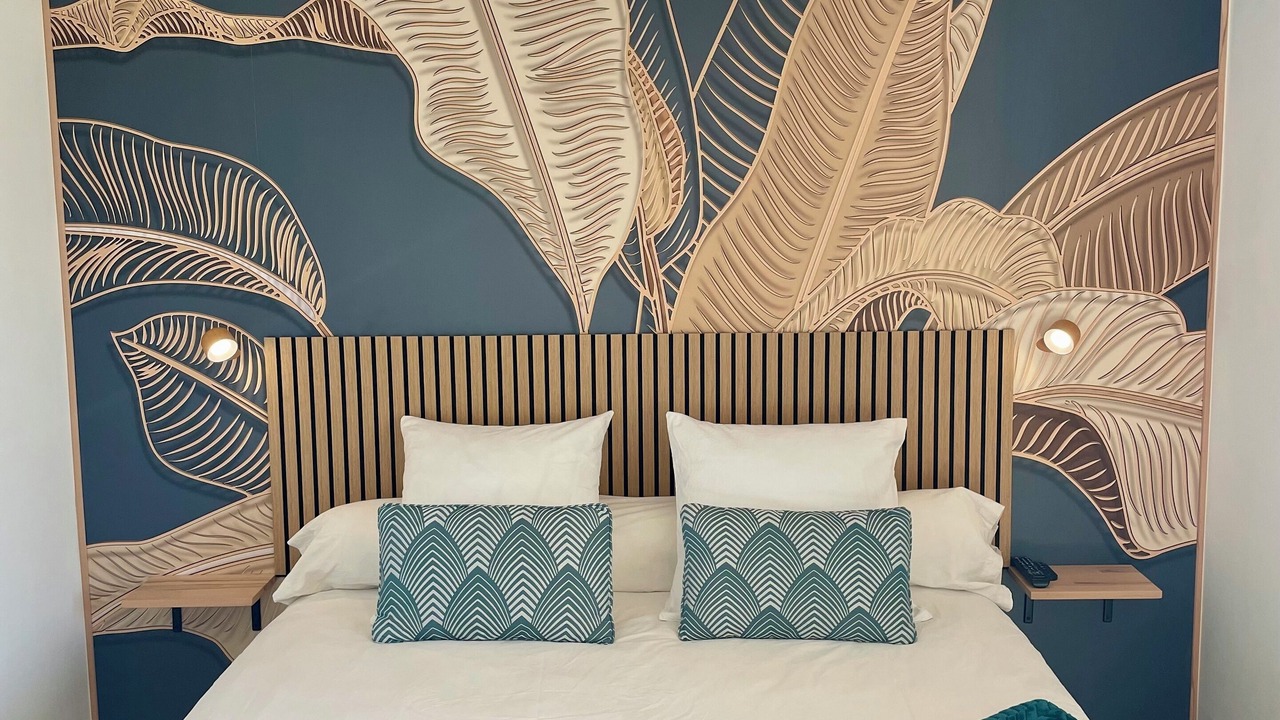 Photo of Bedroom in Louresse-Rochemenier