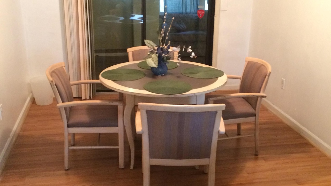 Photo of Livingroom in Stone Mountain