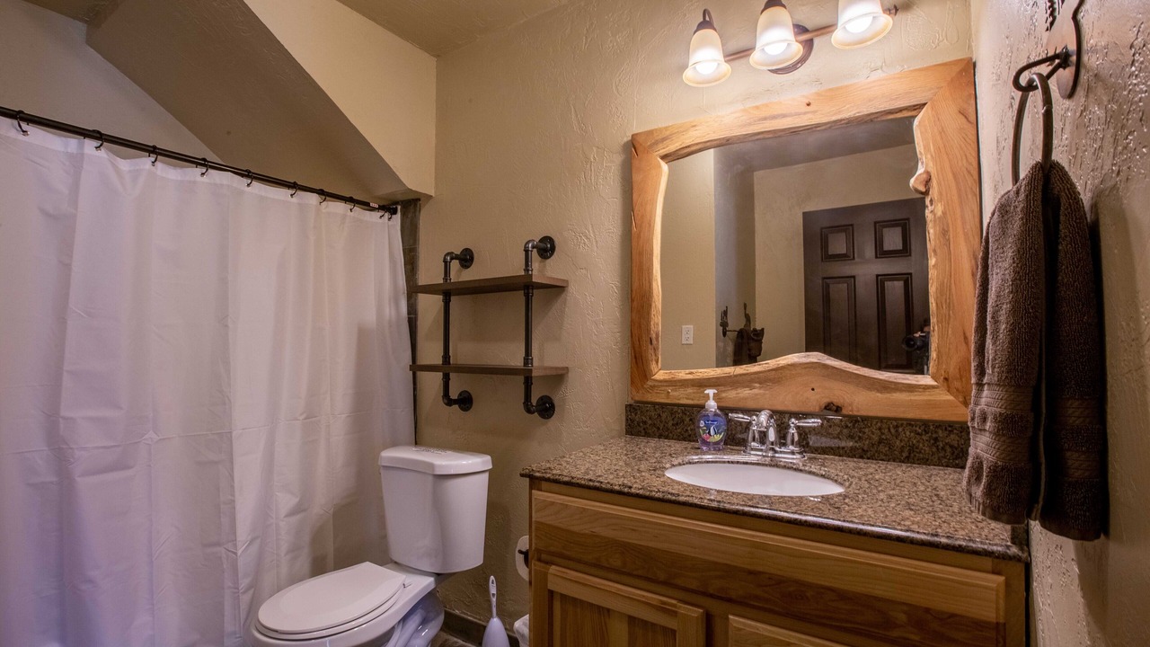 Photo of Bathroom in Lampe