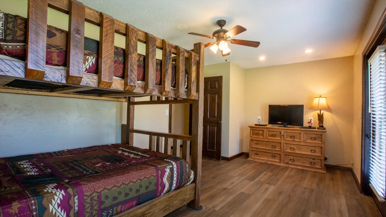Photo of Bedroom in Lampe