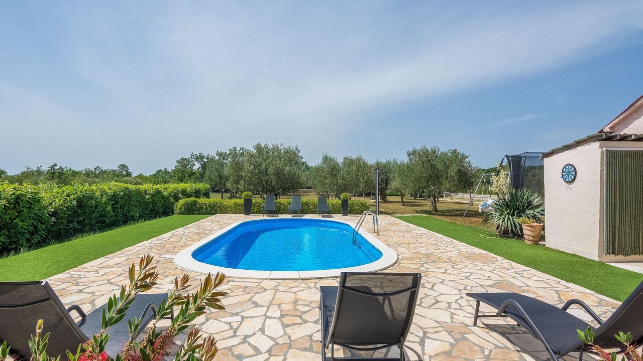 Photo of Outdoor in Policnik