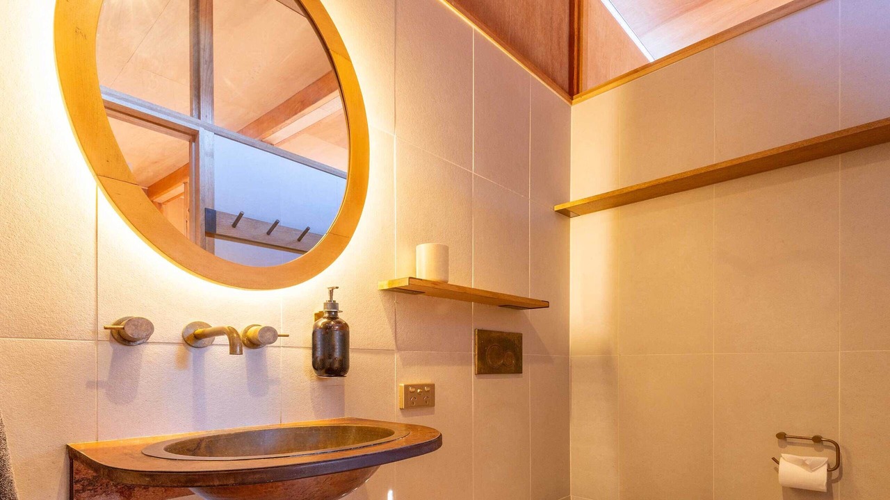 Photo of Bathroom in Castlemaine