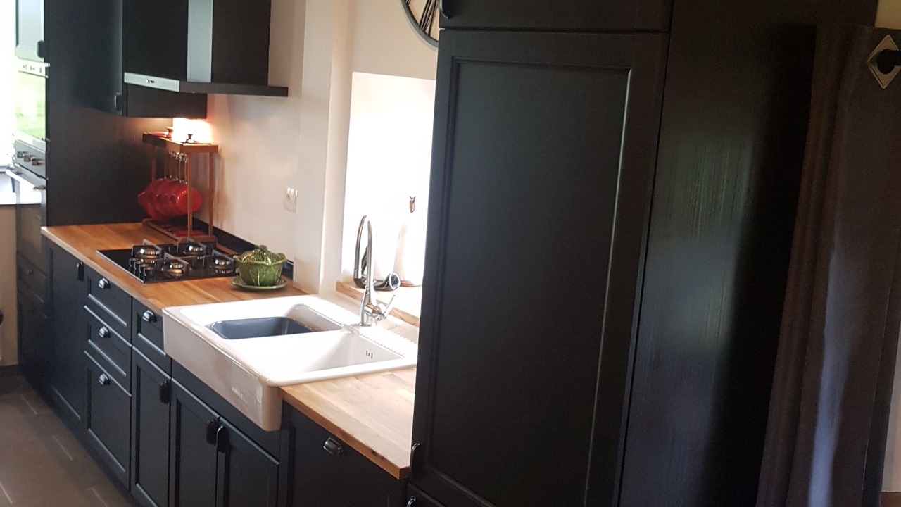 Photo of Kitchen in Saint-Germain-de-Tallevende-la-Lande-Vaumont