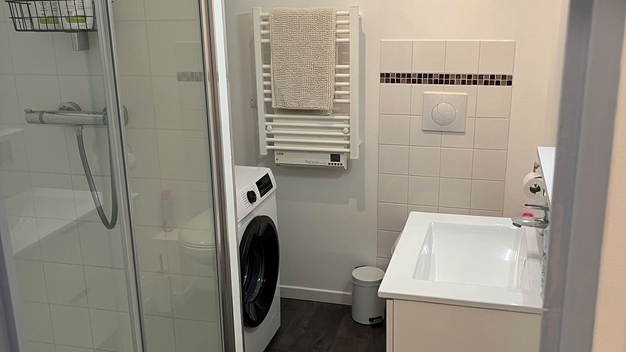 Photo of Bathroom in Houlgate