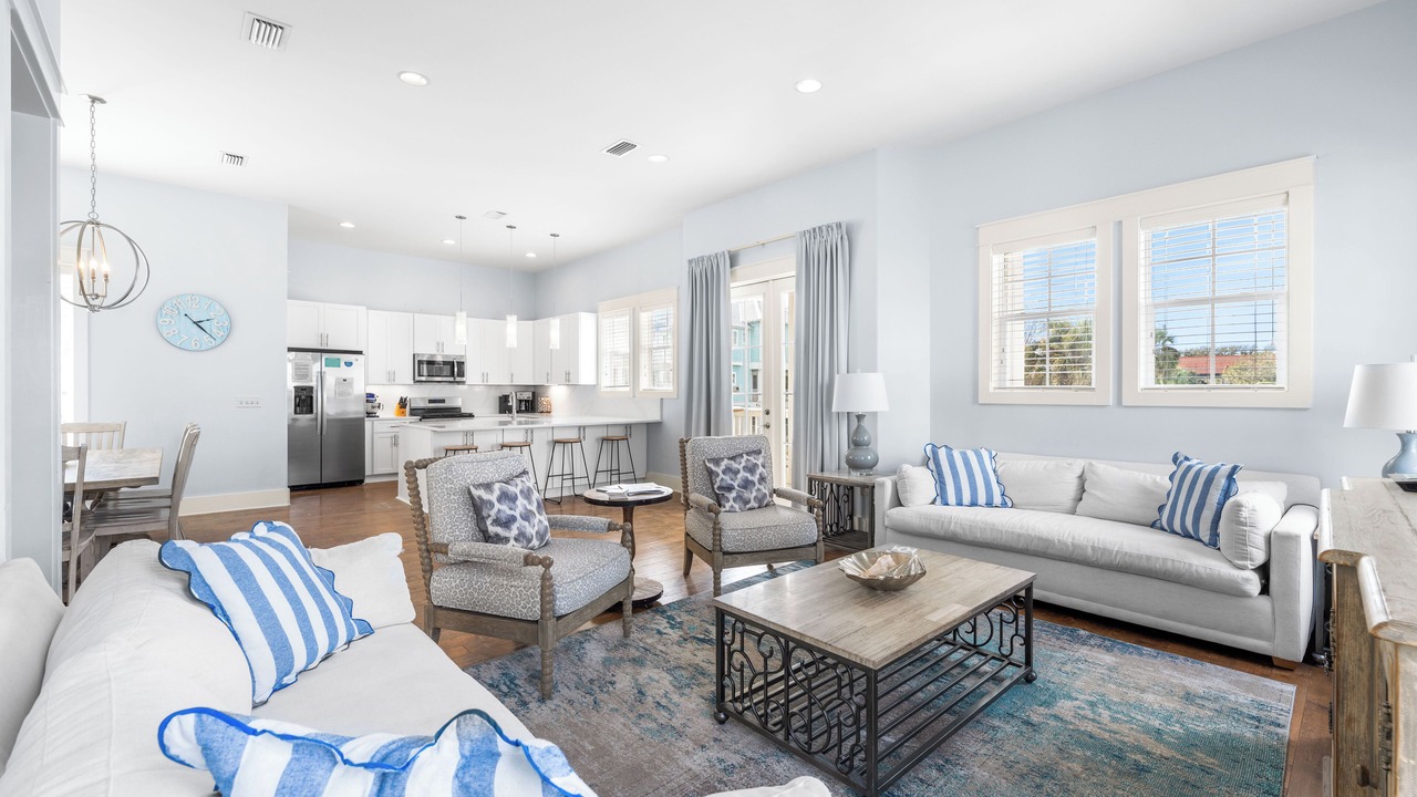 Photo of Livingroom in Crystal Shores
