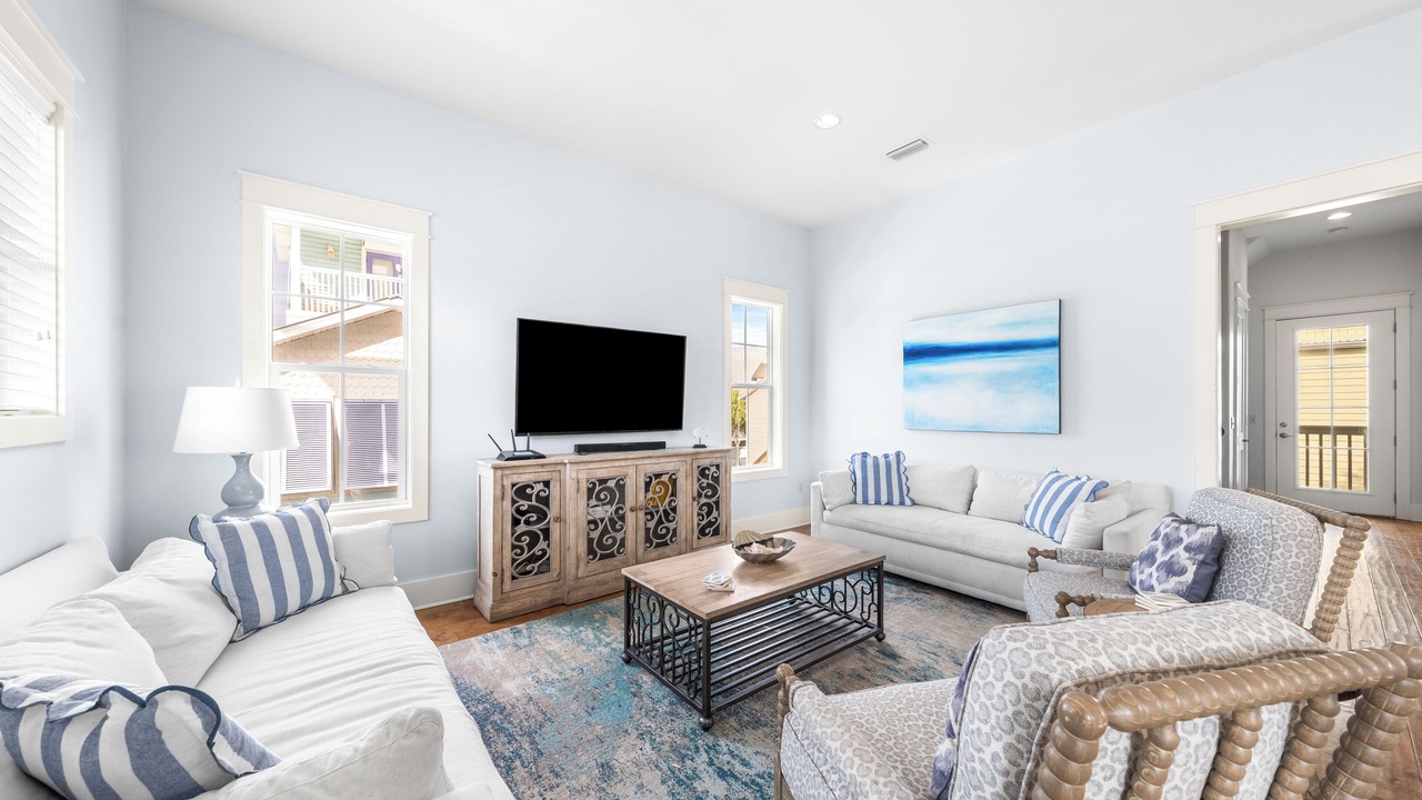 Photo of Livingroom in Crystal Shores