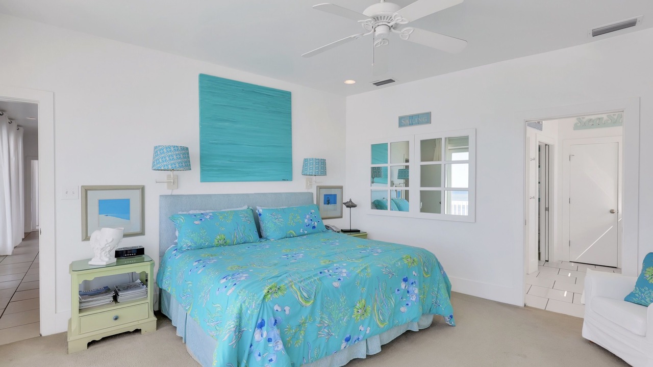 Photo of Bedroom in Dauphin Island