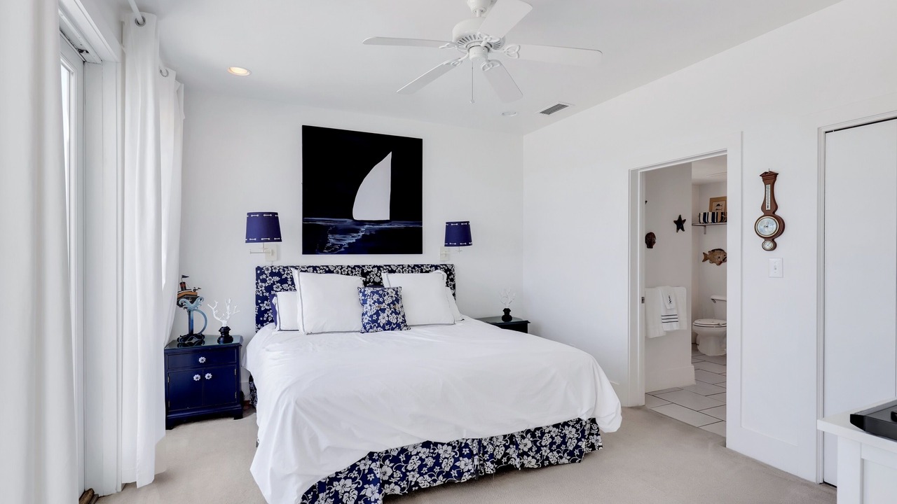 Photo of Bedroom in Dauphin Island