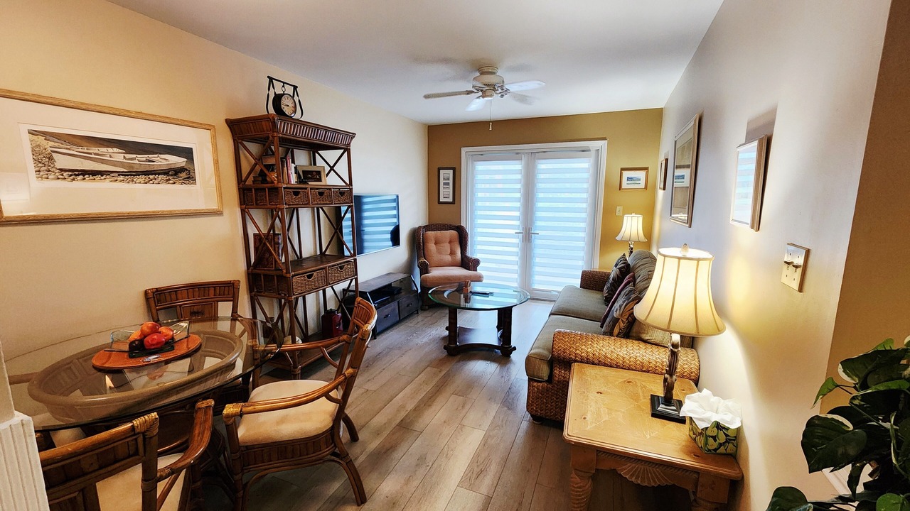 Photo of Livingroom in Truman Annex